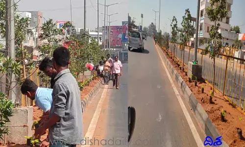 మంత్రి పర్యటన సందర్భంగా హడావుడి.. చివరి నిమిషంలో అసలు విషయం గుర్తొచ్చి..