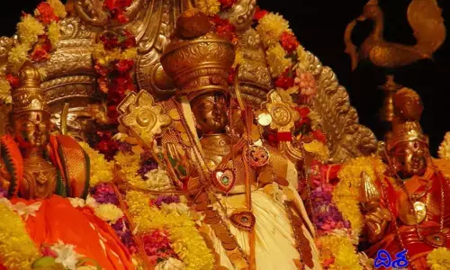 పెళ్లి కొడుకుగా భద్రాద్రి రాముడు.. ఆడంబరంగా సీతారాముల కళ్యాణం