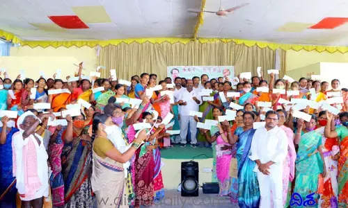 రాజకీయాలకు తావులేకుండా అభివృద్ధి: ఎమ్మెల్యే చిరుమర్తి.