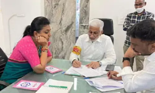 విజయసాయిరెడ్డితో ఎమ్మెల్యే రోజా కీలక భేటీ.. అందుకేనా ?
