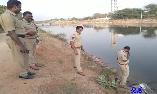 శుభకార్యానికి వచ్చి విషాదం.. సాగర్ ఎడమకాల్వలో వ్యక్తి గల్లంతు