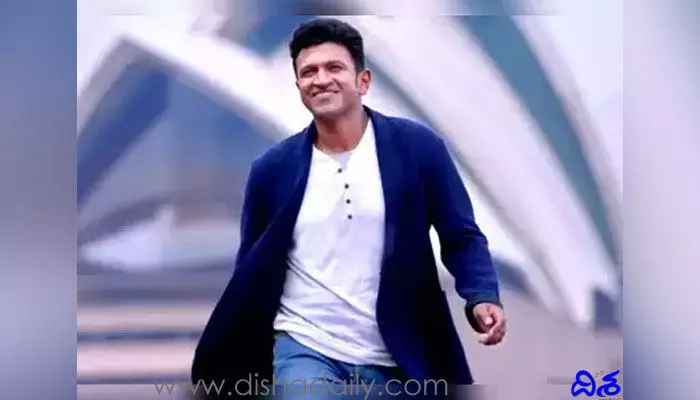 షాకింగ్ న్యూస్.. పునీత్ మరణ వార్త ఆమెకు ఇంకా తెలియదట! షాకింగ్ న్యూస్.. పునీత్ మరణ వార్త ఆమెకు ఇంకా తెలియదట!