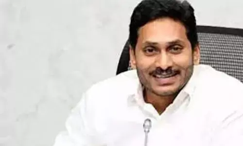 ఏపీ ప్రజలకు సీఎం జగన్ హోలీ శుభాకాంక్షలు