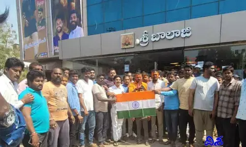 ది కాశ్మీరీ ఫైల్స్ సినిమా వారంతా చూడాలి: బీజేపీ