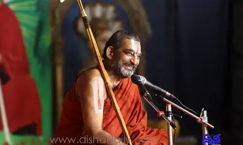 ఫ్లాష్.. ఫ్లాష్.. పొలిటికల్ ఎంట్రీపై చినజీయర్ స్వామి ఆసక్తికర వ్యాఖ్యలు