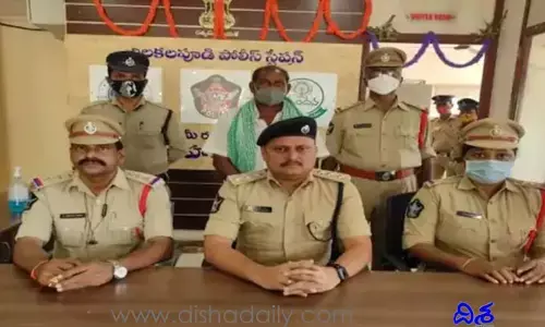 మహిళా వీవోఏ ఆత్మహత్య కేసులో పురోగతి.. వైసీపీ నేత అరెస్ట్