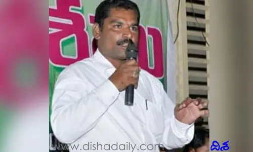 మేం చేసిన పాపం ఏంటి..? ఆదర్శ రైతుల గగ్గోలు