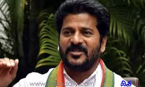 కాంగ్రెస్‌లో రచ్చకెక్కిన కుమ్ములాటలు..  యాంటీ రేవంత్ వర్గం కీలక సమావేశం