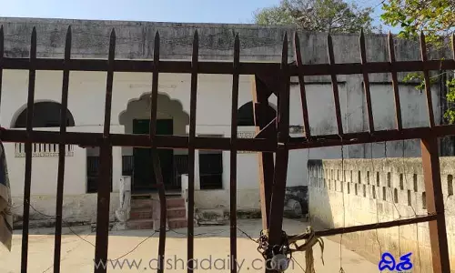కొత్తగూడెంలోని స్వరాజ్యం పుట్టినిల్లు ఇదే..