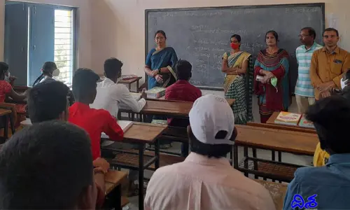 ఓపెన్ స్కూల్‌ను సందర్శించిన రాష్ట్ర కో-ఆర్డినేటర్