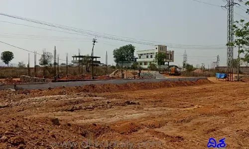 బెల్లంపల్లిలో రెచ్చిపోతున్న రియల్ గ్యాంగులు..!