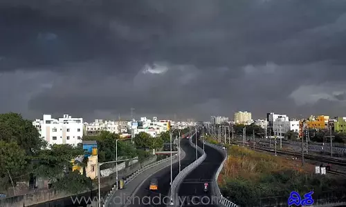 తెలంగాణలో చల్లబడిన వాతావరణం