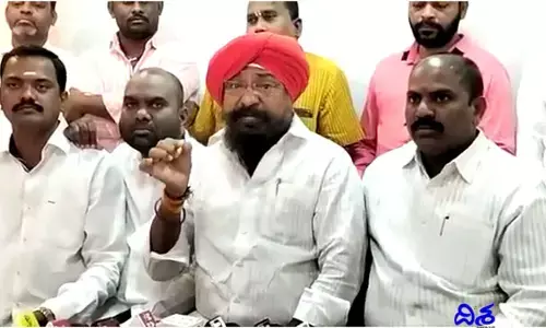 దానిపై ఎంఐఎం నేతల కన్ను.. ఇంచు కూడా వదలం: రవీందర్ సింగ్ హెచ్చరిక