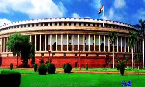 భారత్ లోక్ సభ పితామహుడని ఎవరని అంటారు..??