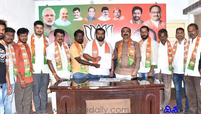 బీజేపీ సంగారెడ్డి పట్టణ అధ్యక్షుడిగా రవిశంకర్ బీజేపీ సంగారెడ్డి పట్టణ అధ్యక్షుడిగా రవిశంకర్