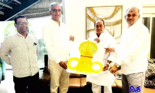 కోర మీసాల స్వామికి స్వర్ణ కిరీటం..