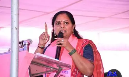 బీజేపీ నాయకులు తెలంగాణ బిడ్డలేనా..? ఎమ్మెల్సీ కవిత