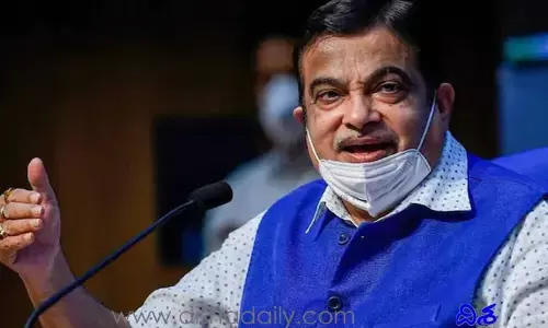 మరో రెండేళ్లలో పెట్రోల్ కార్ల కు సమానంగా ఎలక్ట్రిక్ కార్ల ధరలు: నితిన్ గడ్కరీ!