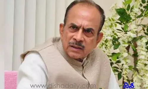 బ్రేకింగ్ : తెలంగాణ హోం మంత్రి‌కి తప్పిన పెను ప్రమాదం