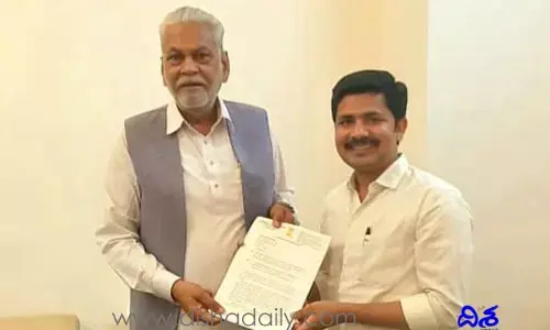 పులికాట్ సరస్సు సముద్ర ముఖ ద్వారంలో పూడిక తీయించండి  : ఎంపీ గురుమూర్తి
