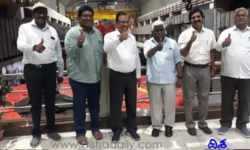 సాగర్ నుండి శ్రీశైలానికి నీళ్ళు రివర్స్ పంపింగ్