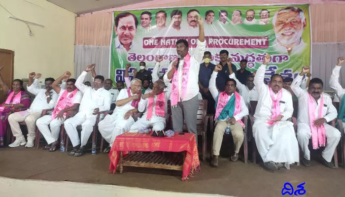 బండి సంజయ్, ధర్మపురి అర్వింద్పై బాల్క సుమన్ సంచలన వ్యాఖ్యలు బండి సంజయ్, ధర్మపురి అర్వింద్పై బాల్క సుమన్ సంచలన వ్యాఖ్యలు