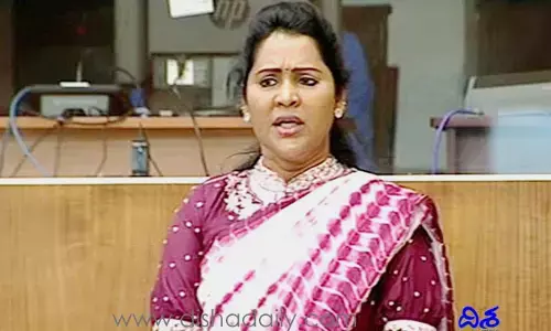 రాజధాని ప్రాంతంలోని కూలీలను ఆదుకోండి.. ఎమ్మెల్యే ఉండవల్లి శ్రీదేవి
