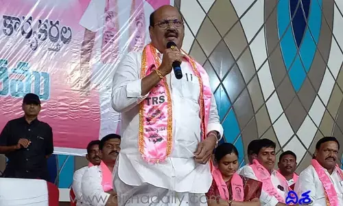 భార్య పిల్లలు లేని వాళ్లకు దేశం గురించి ఏం తెలుసు..
