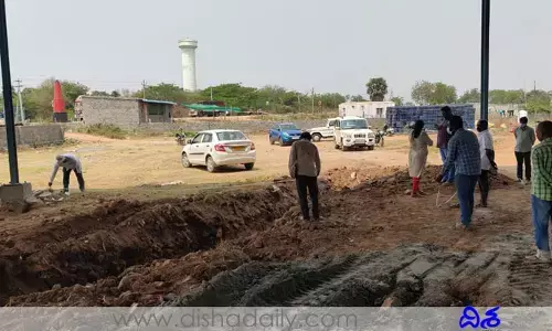 దిశ కథనానికి స్పందన.. ఆక్రమణపై కలెక్టర్ సీరియస్