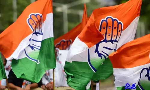 కాంగ్రెస్ టికెట్ రేసులో ఉద్యోగ సంఘం నేత?