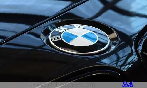 కార్ల ధరలను 3.5 శాతం పెంచిన బీఎండబ్ల్యూ!