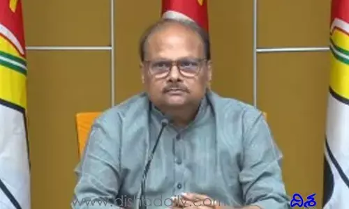 సైకో రెడ్డి పాలనలో దేవుడిని దర్శించుకునే స్వేచ్ఛ కూడా ప్రజలకు లేదా?: యనమల రామకృష్ణుడు