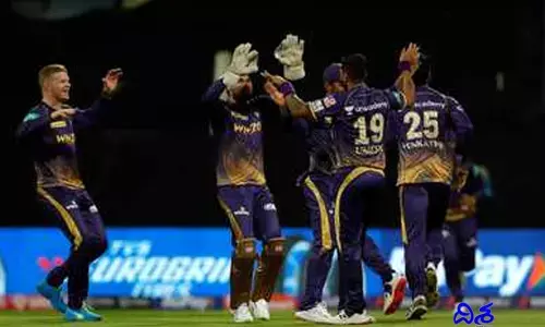 ఉత్కంఠ మ్యాచ్‌లో కోల్‌కతా ఘన విజయం