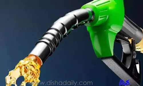 ప్రయాణికులకు షాక్.. ఆగని పెట్రో బాదుడు