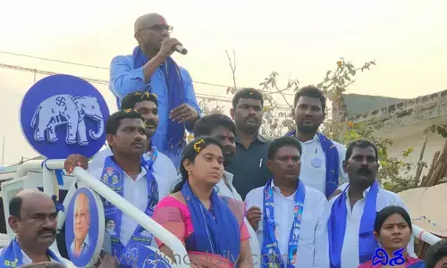 మన రాజ్యం మనమే ఏలాలి.. ఆర్ఎస్ ప్రవీణ్ కుమార్ సంచలన వ్యాఖ్యలు