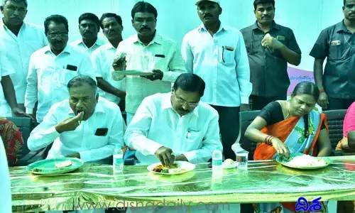 ప్రజల దీవెనలే.. ప్రభుత్వానికి ఆశీస్సులు: మంత్రి నిరంజన్ రెడ్డి
