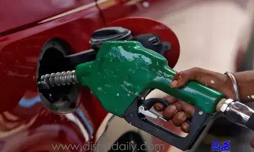 Petrol Price: ఆగని పెట్రో మోత.. మరోసారి పెరిగిన ధరలు