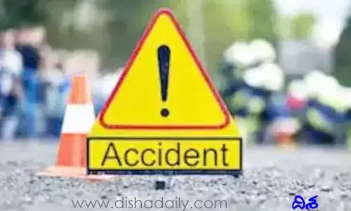 FLASH: అనంతపురంలో ఘోర బస్సు ప్రమాదం.. ఇద్దరు స్పాట్ డెడ్