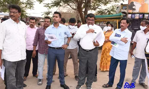 శ్రీరామనవమి వేడుకలకు వారిని అనుమతించొద్దు :కలెక్టర్