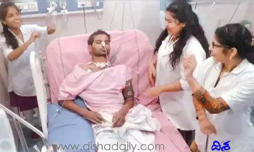 పేషెంట్ శరీర కదలికల కోసం ముగ్గురు నర్సులు ఏం చేశారంటే..