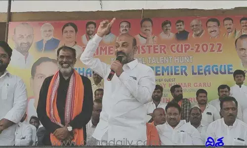 డ్రగ్స్ దందాలో సగం టీఆర్ఎస్ నాయకులే.. దమ్ముంటే వారిని అరెస్ట్ చేయండి: బండి సంజయ్