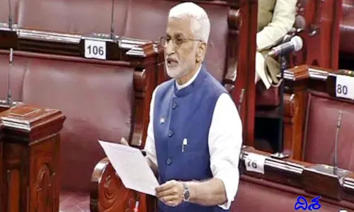ఏపీలో 8 కోట్ల మంది మొబైల్‌ వినియోగదారులు: కేంద్రమంత్రి చౌహాన్