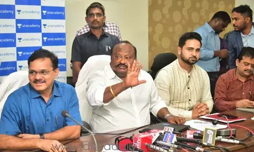 నిరుద్యోగులకు బంఫర్ ఆఫర్.. ఉచిత శిక్షణతో పాటు, స్టైఫండ్: మంత్రి గంగుల