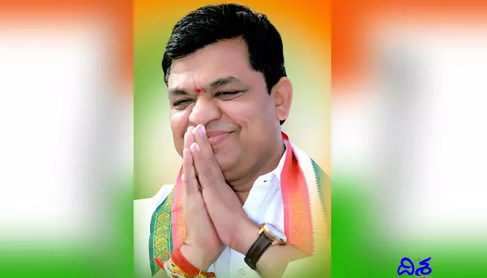 మాజీ కేంద్ర మంత్రిపై కేసు.. ఏమీ లేకుండా ర్యాలీ చేశారంటూ.. మాజీ కేంద్ర మంత్రిపై కేసు.. ఏమీ లేకుండా ర్యాలీ చేశారంటూ..