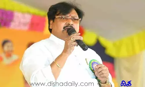 AP NEWS : వాలంటీర్ల అవార్డులపై వర్ల రామయ్య సంచలన కామెంట్స్