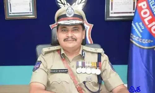 రూట్ మార్చిన గంజాయి గ్యాంగ్.. పోలీసుల ఎంట్రీతో సీన్ రివర్స్