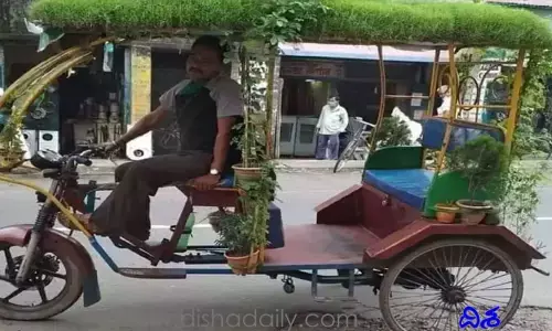 చిల్లింగ్ జుగాడ్: హాట్ హాట్ స‌మ్మ‌ర్‌లో చ‌ల్ల చ‌ల్ల‌ని రిక్షా..!