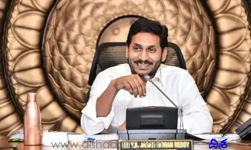 AP News: ఇంగ్లీష్‌లో ప్రమాణ స్వీకారం చేసిన ఏపీ మంత్రులు వీళ్లే!