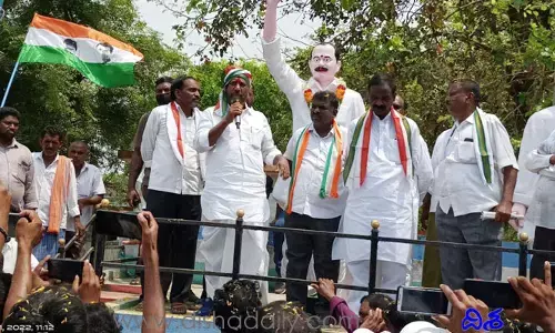 ధాన్యాన్ని పాకిస్తాన్, అమెరికా ప్రభుత్వాలు వచ్చి కొనాలా?