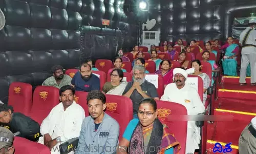 ఆసిఫాబాద్‌లో RRR సినిమా డైరెక్టర్ రాజమౌళి సందడి
